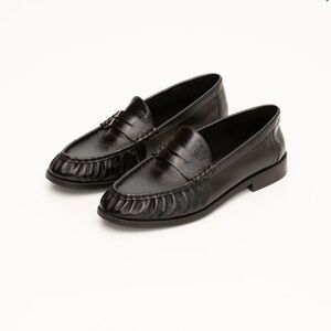 Peche Black Hugh Style Loafers